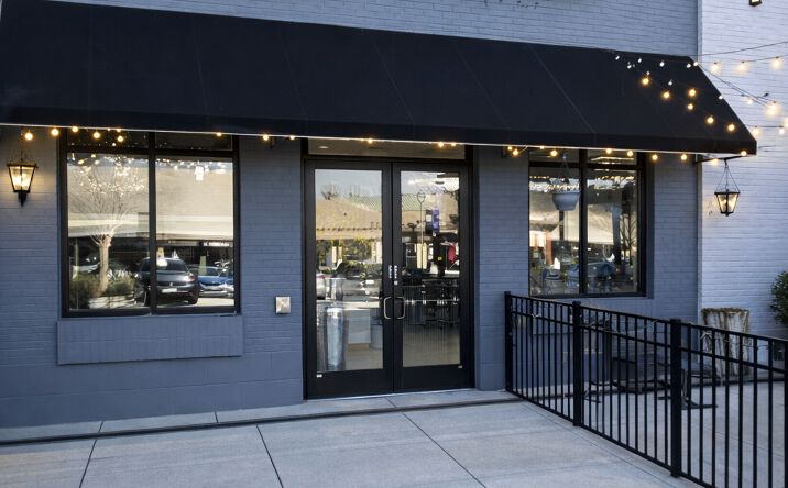 Pictures of Retail property located at 5600 Roswell Rd, Atlanta, GA 30342 for lease - image #1