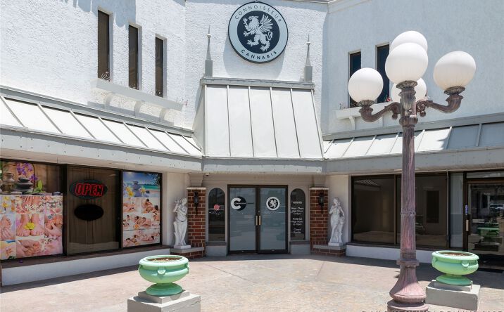 Pictures of Retail property located at 7033 S Memorial Avenue, Tulsa, OK 74133 for lease - image #1