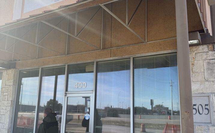 Pictures of Retail, Office property located at 505 S Interstate 35 E, Red Oak, TX 75154 for lease - image #1