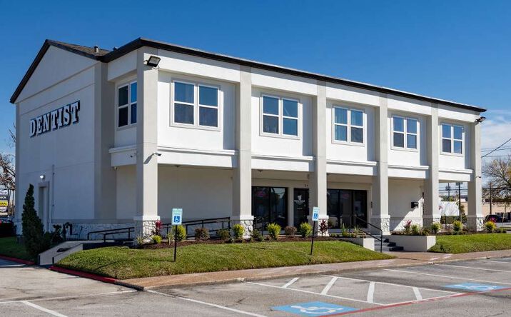Pictures of Office, Special Purpose property located at 3409 Spencer Hwy, Pasadena, TX 77502 for lease - image #1