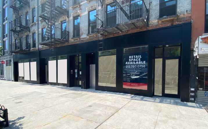 Pictures of Retail, Restaurant property located at 426 E 14th St, New York, NY 10009 for lease - image #1