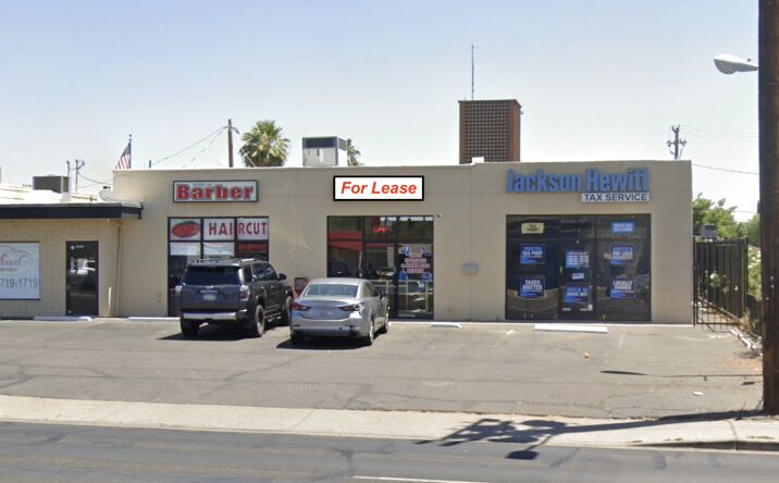 Pictures of Retail, Office property located at 4747 E Thomas Rd, Phoenix, AZ 85018 for lease - image #1