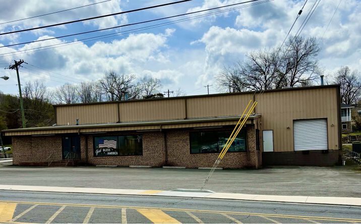 Pictures of Industrial property located at 120 E Lake Ave, Rossville, GA 30741 for lease - image #1