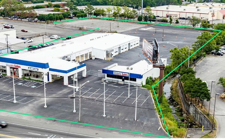 Pictures of Special Purpose, Retail, Industrial property located at 1809 Gallatin Pike N, Nashville, TN 37115 for lease - image #1