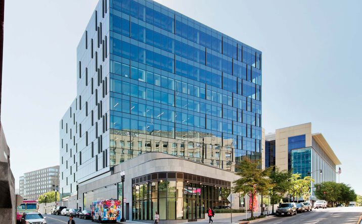 Pictures of Retail property located at 300 7th St SW, Washington, DC 20024 for lease - image #1
