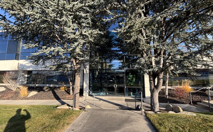 Pictures of Office property located at 7135 S Highland Dr, Cottonwood Heights, UT 84121 for lease - image #1