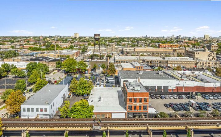 Pictures of Industrial property located at 2046 W. Lake Street, Chicago, IL 60612 for lease - image #1
