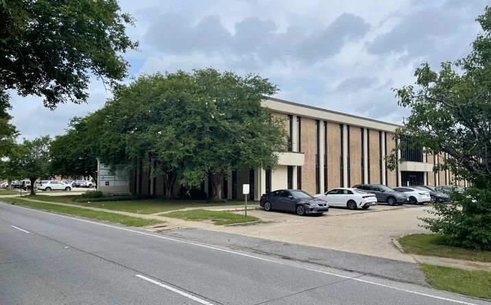 Pictures of Office property located at 8281 Goodwood Blvd, Baton Rouge, LA 70806 for lease - image #1