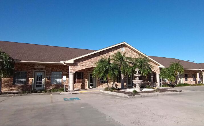 Pictures of Office property located at 1713 E Tyler Ave, Harlingen, TX 78550 for lease - image #1