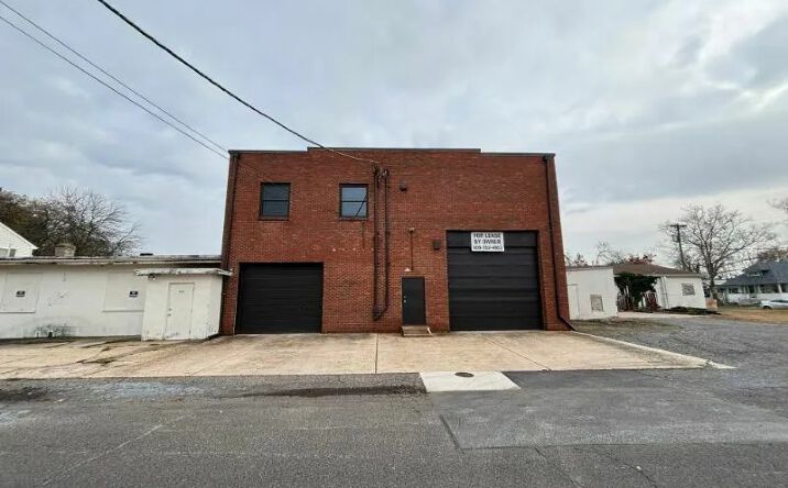 Pictures of Industrial property located at 618 W 5th St, Palmyra, NJ 08065 for lease - image #1