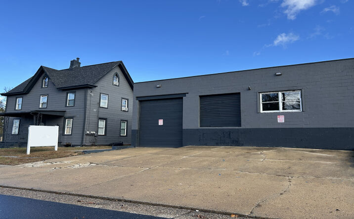 Pictures of Industrial property located at 200 Cooper St, Beverly, NJ 08010 for lease - image #1