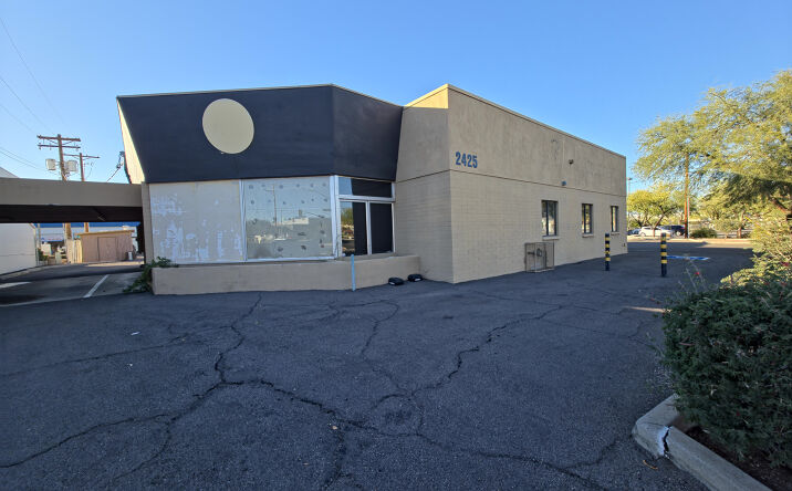 Pictures of Retail, Office, Special Purpose property located at 2425 N Tucson Blvd, Tucson, AZ 85716 for lease - image #1