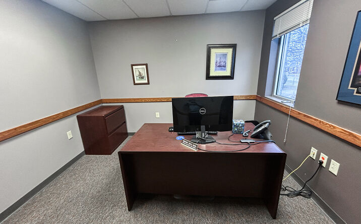 Pictures of Office property located at 7593 Bridgetown Rd, Cincinnati, OH, North Bend, OH 45052 for lease - image #1