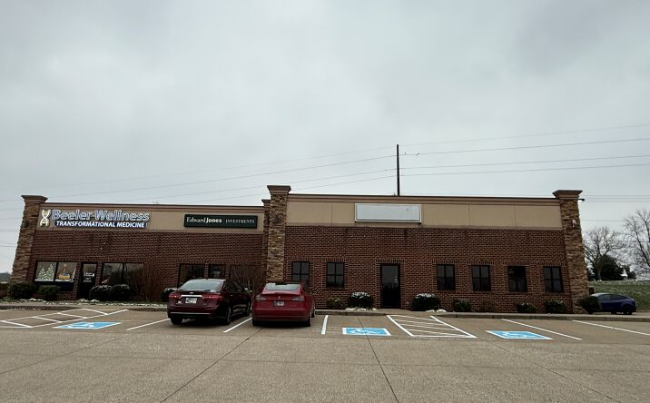 Pictures of Office property located at 12251 US-41, Evansville, IN 47725 for lease - image #1