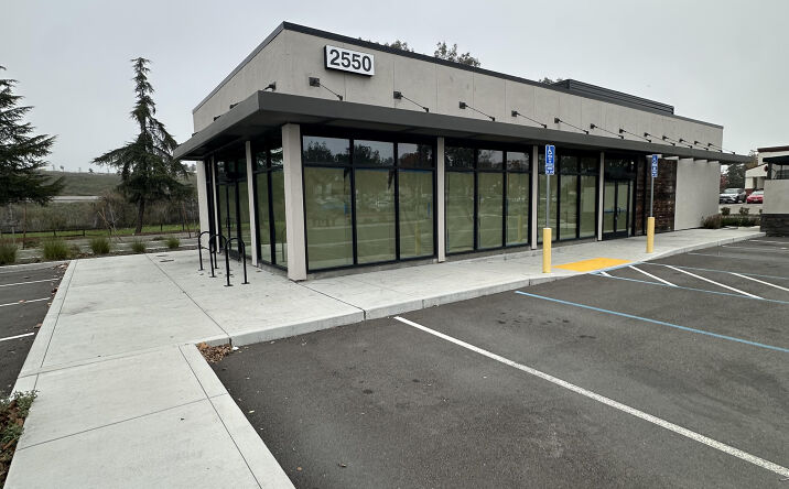 Pictures of Retail, Restaurant property located at 2550 Las Positas Rd, Livermore, CA 94551 for lease - image #1
