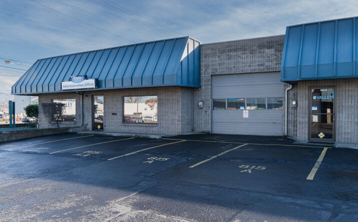 Pictures of Office, Special Purpose property located at 815 N Central Ave, Medford, OR 97501 for lease - image #1