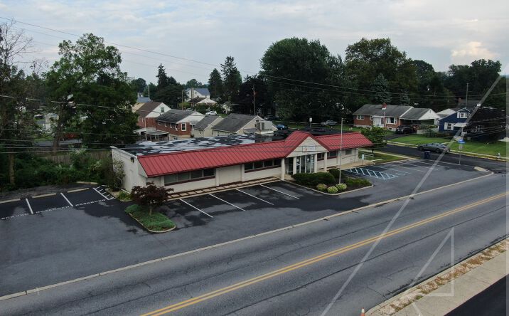 Pictures of Office property located at 35 S Dwight St, West Lawn, PA 19609 for lease - image #1