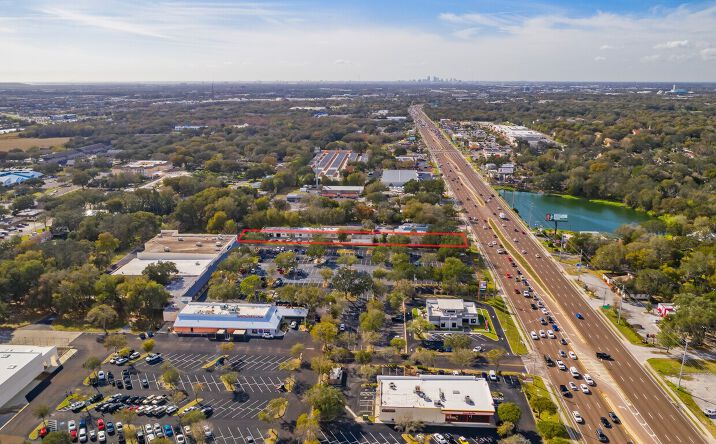 Pictures of Retail property located at 1209 W Brandon Blvd, Brandon, FL 33511 for lease - image #1