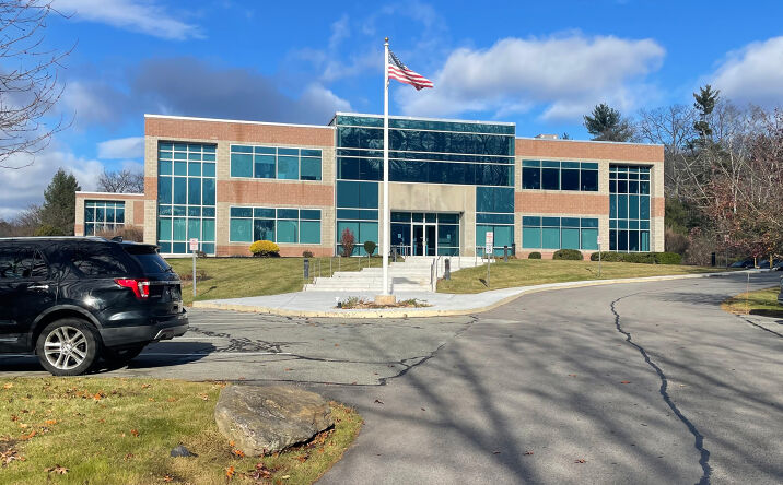 Pictures of Industrial property located at 22 Northwestern Dr, Salem, NH 03079 for lease - image #1