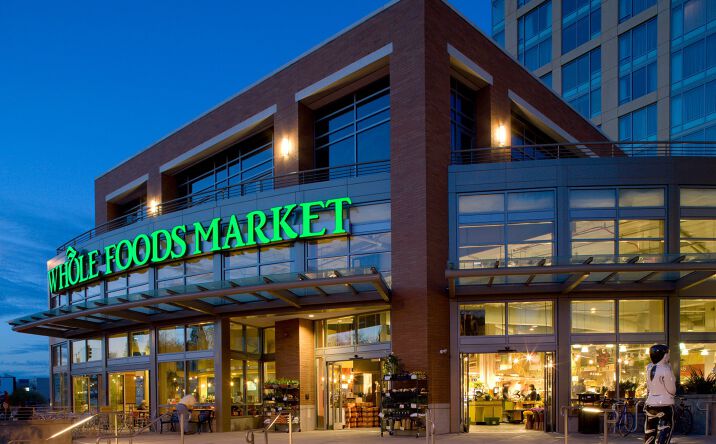 Pictures of Retail, Restaurant property located at 2210 Westlake Ave, Ste N100, Seattle, WA 98121 for lease - image #1