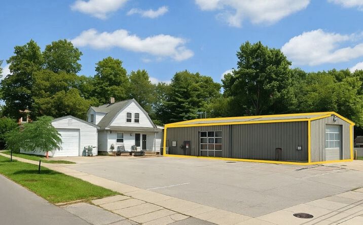 Pictures of Industrial property located at 1020 Runnion Ave, Fort Wayne, IN 46808 for lease - image #1