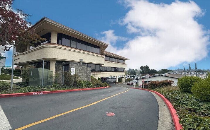 Pictures of Office property located at 127 Hospital Dr, Vallejo, CA 94589 for lease - image #1