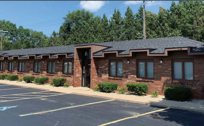 Pictures of Office property located at 8061 21 Mile Road, Shelby Township, MI 48317 for lease - image #1