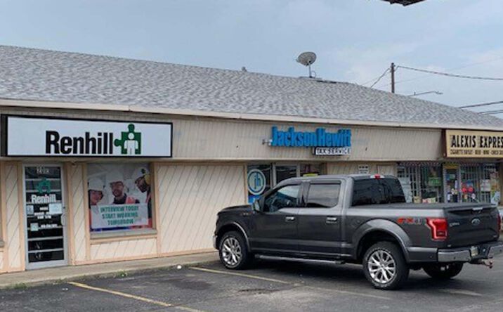 Pictures of Retail property located at 24 E. Alexis Road, Toledo, OH 43612 for lease - image #1