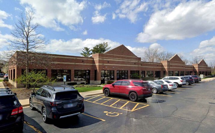 Pictures of Office property located at 260 Army Trail Rd, Bartlett, IL 60103 for lease - image #1