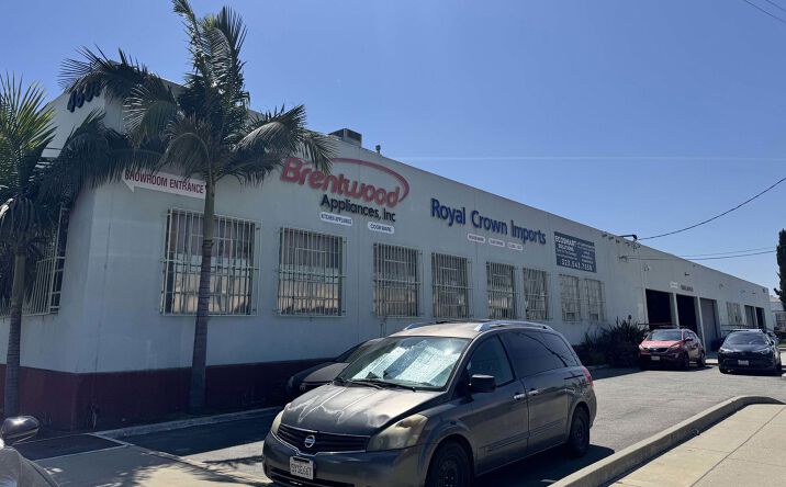Pictures of Industrial property located at 4601 South Boyle Avenue, Vernon, CA 90058 for lease - image #1