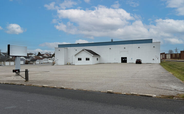 Pictures of Retail property located at 550 W Elm Ave, Hanover, PA 17331 for lease - image #1