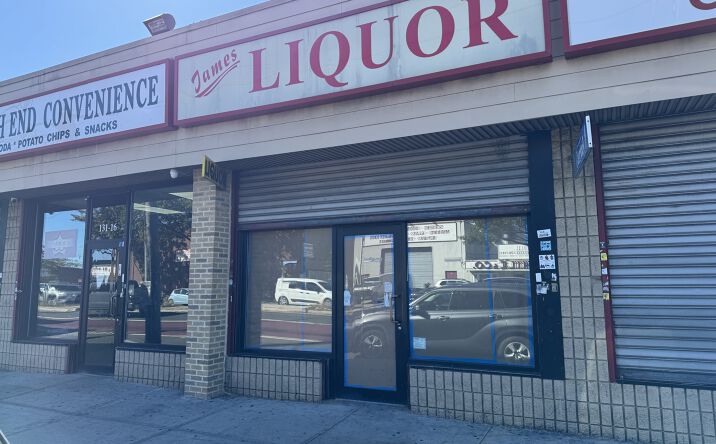 Pictures of Retail, Office, Restaurant property located at 131-12 Merrick Blvd, Jamaica, NY 11434 for lease - image #1
