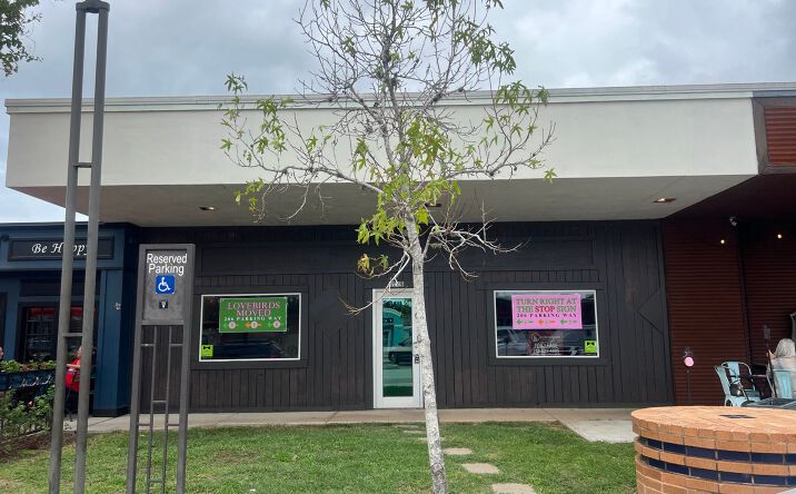 Pictures of Restaurant, Retail property located at 104B This Way, Lake Jackson, TX 77566 for lease - image #1