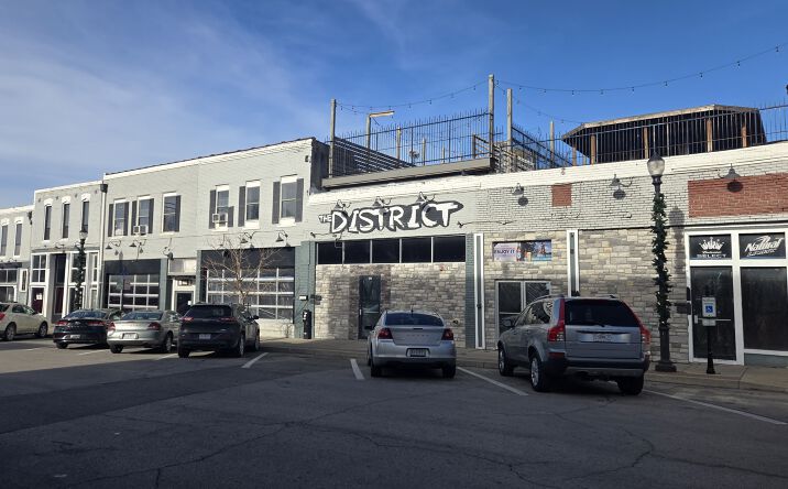 Pictures of Retail property located at 115-119 W Pine St, Warrensburg, MO 64093 for lease - image #1