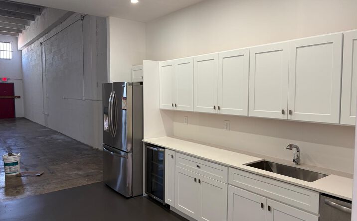 Pictures of Industrial property located at 7101 N Miami Ave, Miami, FL 33150 for lease - image #1