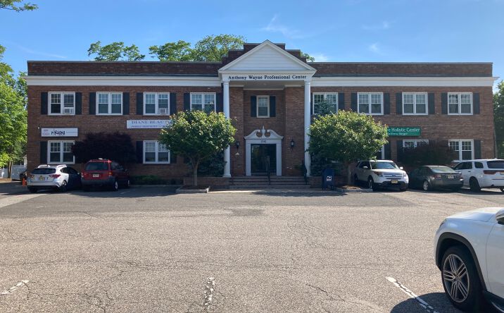 Pictures of Office property located at 1341 Hamburg Tpke, Wayne, NJ 07470 for lease - image #1