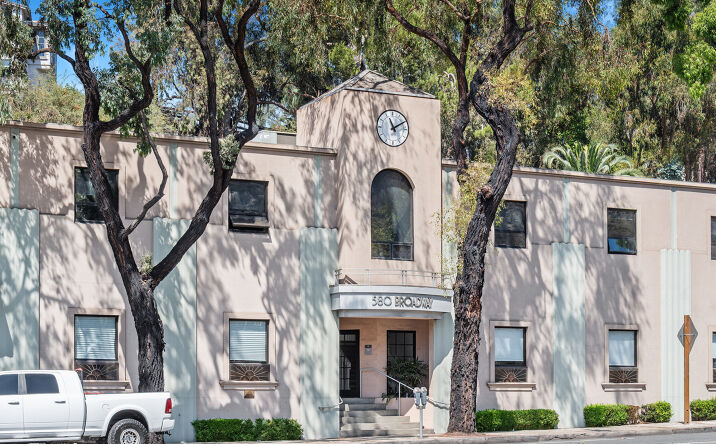 Pictures of Office, Retail property located at 580 Broadway St, Laguna Beach, CA 92651 for lease - image #1