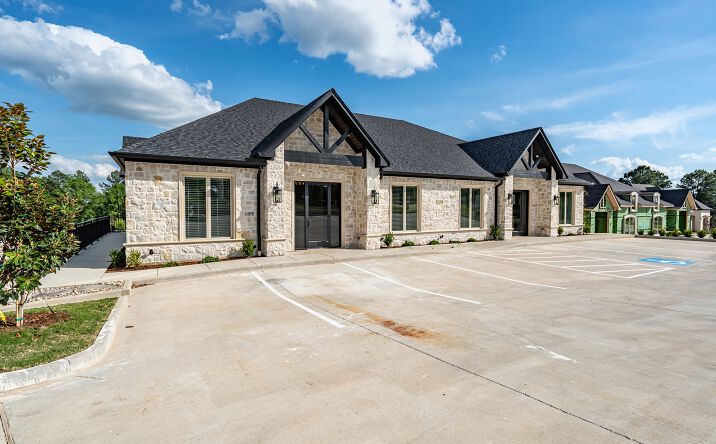 Pictures of Office property located at 7196 Crosswater Avenue, Tyler, TX 75703 for lease - image #1