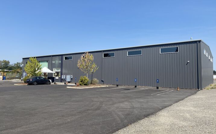 Pictures of Industrial property located at 1385 Industrial Ave, Woodburn, OR 97071 for lease - image #1