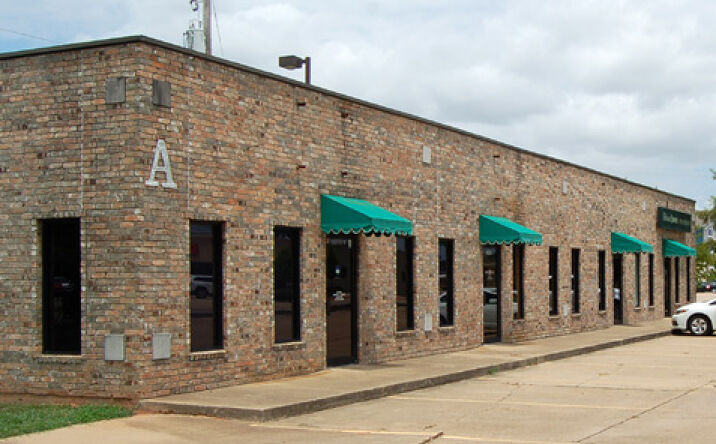 Pictures of Retail property located at 2223 Old Minden Rd, Bossier City, LA 71112 for lease - image #1