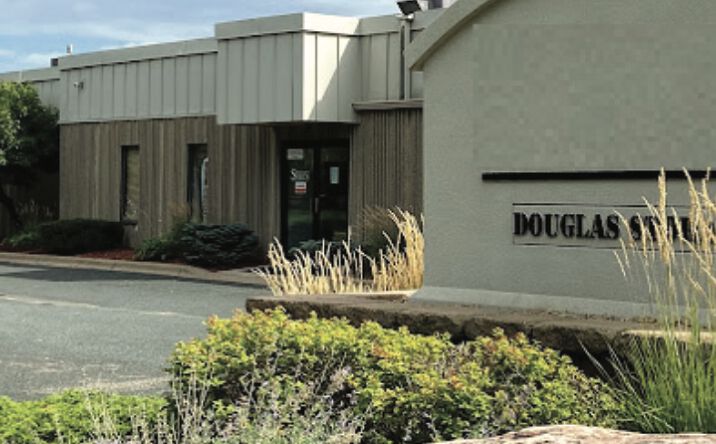 Pictures of Office, Industrial property located at 5436 Douglas Dr N, Crystal, MN 55429 for lease - image #1