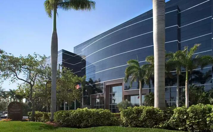 Pictures of Office, Restaurant property located at 7300 Corporate Center Dr, Miami, FL 33152 for lease - image #1