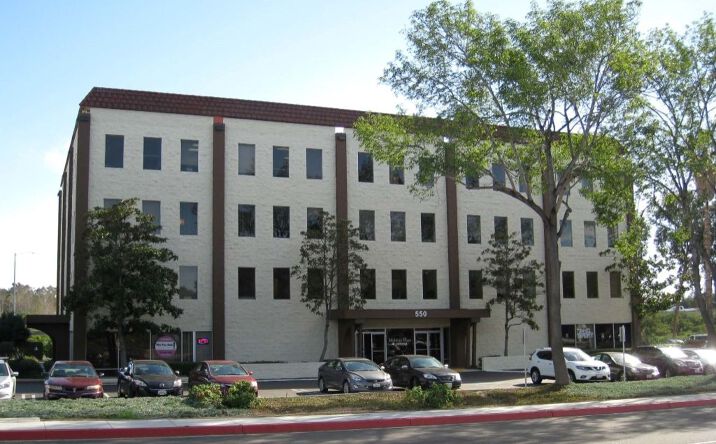 Pictures of Office property located at 500-550 Vista Way, Vista, CA 92083 for lease - image #1
