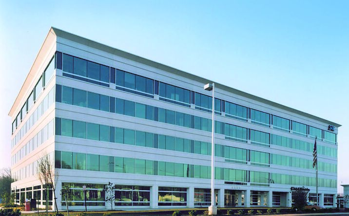 Pictures of Office property located at 6565 Arlington Blvd, Falls Church, VA 22042 for lease - image #1