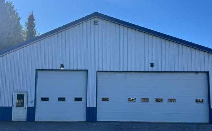Pictures of Retail, Industrial property located at 589 Route 100, Morristown, VT 05661 for lease - image #1