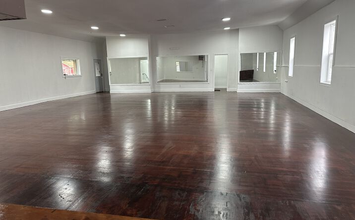 Pictures of Retail, Office, Special Purpose property located at 5601 Rainier Ave S, Seattle, WA 98118 for lease - image #1