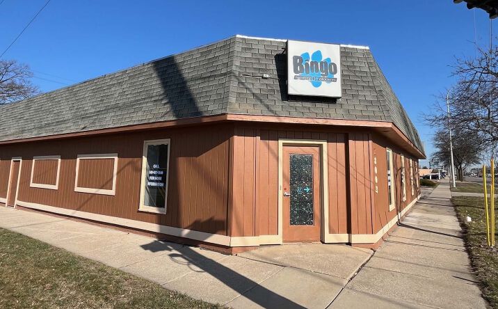 Pictures of Retail property located at 28009 John R Rd, Madison Heights, MI 48071 for lease - image #1
