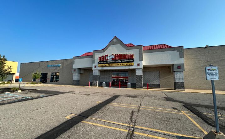 Pictures of Retail property located at 30200-30278 Plymouth Rd, Livonia, MI 48150 for lease - image #1