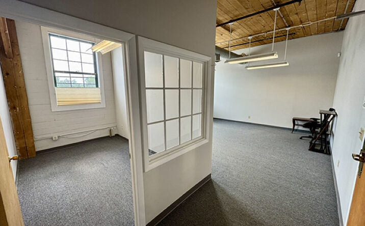 Pictures of Retail, Office property located at 7 Kilburn St, Burlington, VT 05401 for lease - image #1