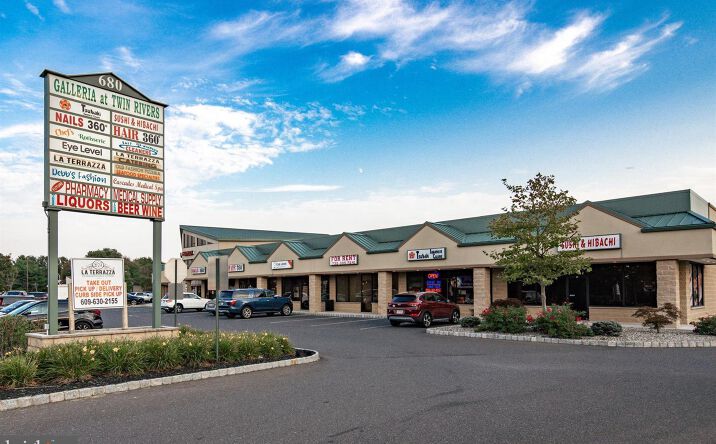 Pictures of Retail, Office, Restaurant property located at 680 NJ-33, East Windsor, NJ 08520 for lease - image #1